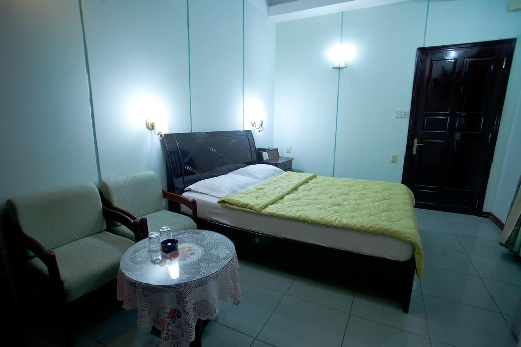 Golden Gate 1 Hotel Ντα Νανγκ Δωμάτιο φωτογραφία